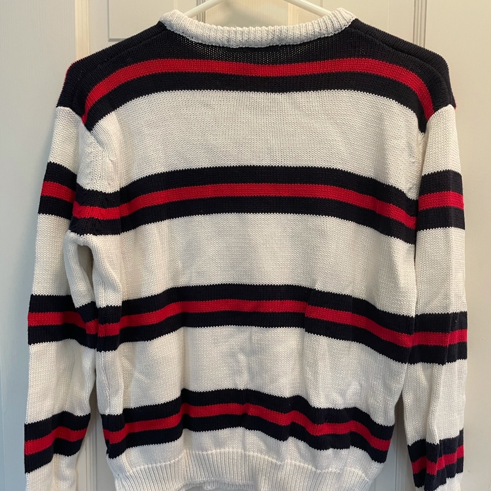 Brandy Melville Sweater - Picture 2 of 2